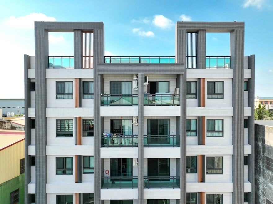 國滎建設集合住宅